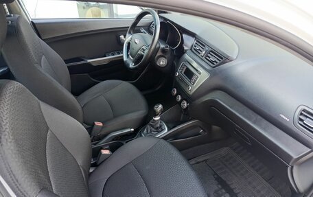 KIA Rio III рестайлинг, 2016 год, 1 025 000 рублей, 13 фотография