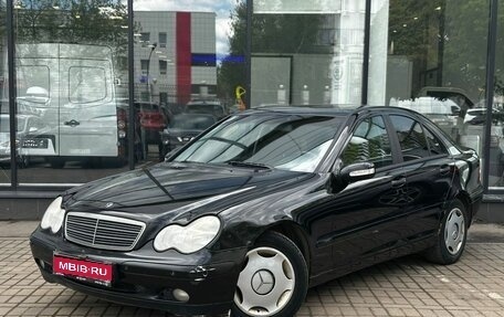 Mercedes-Benz C-Класс, 2003 год, 584 000 рублей, 1 фотография