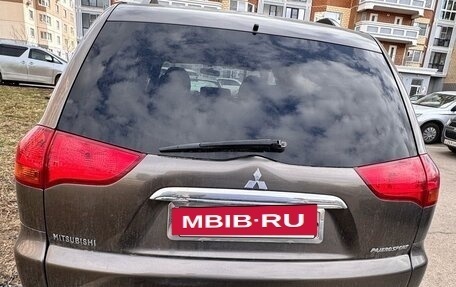 Mitsubishi Pajero Sport II рестайлинг, 2011 год, 1 500 000 рублей, 3 фотография