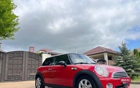 MINI Hatch, 2009 год, 690 000 рублей, 2 фотография