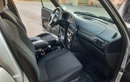 Chevrolet Niva I рестайлинг, 2016 год, 767 000 рублей, 11 фотография