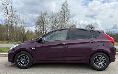 Hyundai Solaris II рестайлинг, 2012 год, 850 000 рублей, 2 фотография