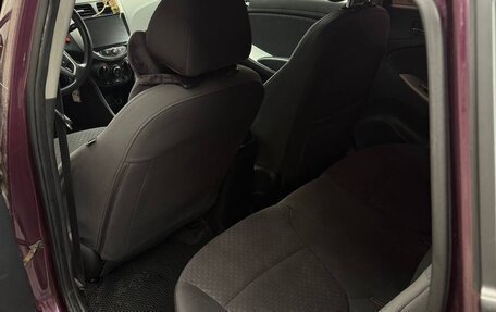 Hyundai Solaris II рестайлинг, 2012 год, 850 000 рублей, 8 фотография