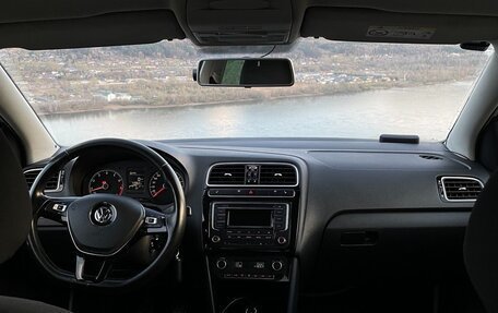 Volkswagen Polo VI (EU Market), 2017 год, 1 070 000 рублей, 6 фотография