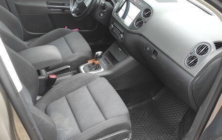Volkswagen Golf Plus II, 2013 год, 960 000 рублей, 10 фотография