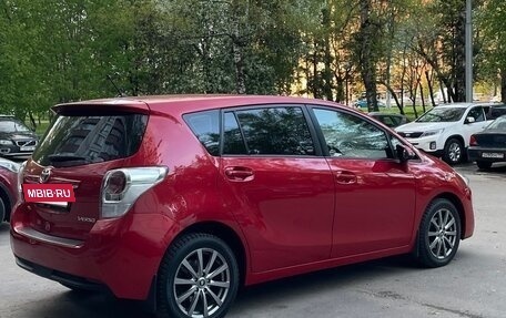 Toyota Verso I, 2014 год, 1 390 000 рублей, 4 фотография