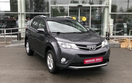 Toyota RAV4, 2014 год, 1 911 000 рублей, 3 фотография