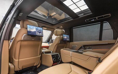 Land Rover Range Rover IV рестайлинг, 2024 год, 25 990 000 рублей, 12 фотография