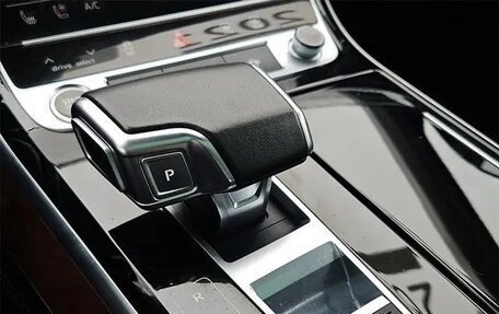 Audi A8, 2021 год, 6 310 679 рублей, 17 фотография