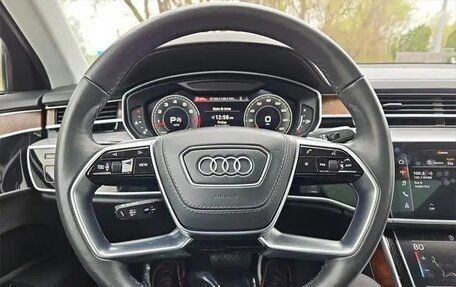 Audi A8, 2021 год, 6 310 679 рублей, 12 фотография
