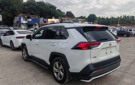 Toyota RAV4, 2020 год, 2 569 100 рублей, 8 фотография
