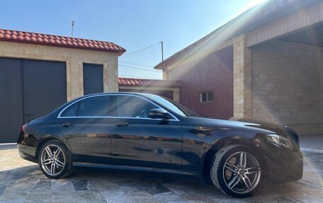 Mercedes-Benz E-Класс, 2019 год, 3 950 000 рублей, 8 фотография