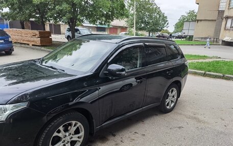 Mitsubishi Outlander III рестайлинг 3, 2012 год, 1 450 000 рублей, 3 фотография