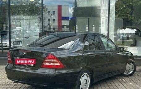 Mercedes-Benz C-Класс, 2003 год, 584 000 рублей, 8 фотография