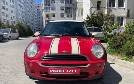 MINI Hatch, 2006 год, 620 000 рублей, 1 фотография