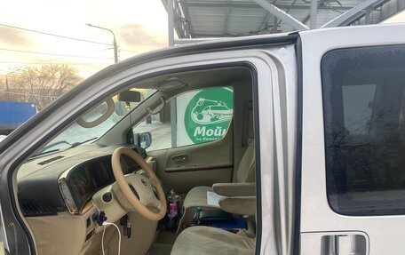 Nissan Elgrand III, 2005 год, 1 450 000 рублей, 6 фотография