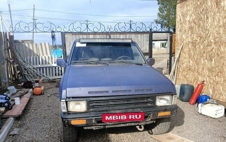 Nissan Terrano II рестайлинг, 1989 год, 350 000 рублей, 5 фотография