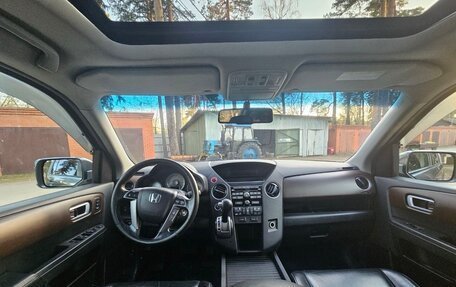 Honda Pilot III рестайлинг, 2012 год, 1 545 000 рублей, 8 фотография