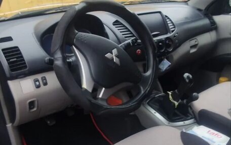 Mitsubishi L200 IV рестайлинг, 2008 год, 1 250 000 рублей, 14 фотография