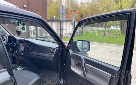 Mitsubishi Pajero IV, 2012 год, 2 290 000 рублей, 10 фотография
