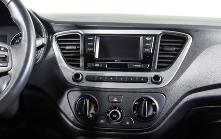 Hyundai Solaris II рестайлинг, 2017 год, 1 475 000 рублей, 14 фотография
