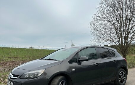 Opel Astra J, 2013 год, 840 000 рублей, 6 фотография