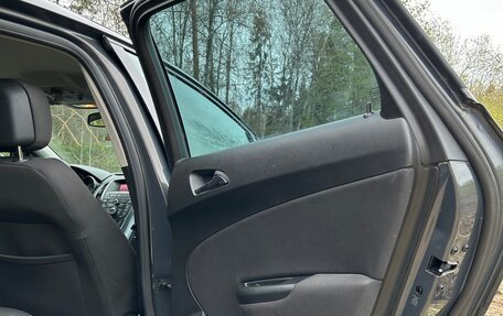 Opel Astra J, 2013 год, 840 000 рублей, 17 фотография