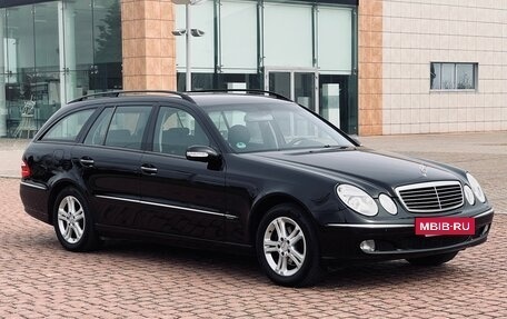 Mercedes-Benz E-Класс, 2004 год, 750 000 рублей, 3 фотография