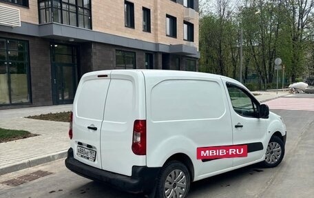 Peugeot Partner II рестайлинг 2, 2011 год, 610 000 рублей, 5 фотография