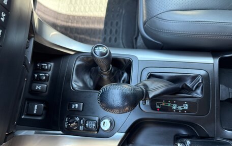 Toyota Land Cruiser Prado 120 рестайлинг, 2008 год, 2 320 000 рублей, 12 фотография