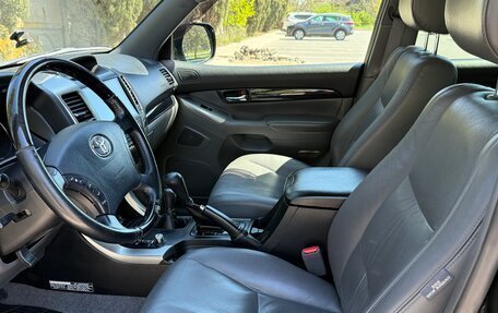 Toyota Land Cruiser Prado 120 рестайлинг, 2008 год, 2 320 000 рублей, 8 фотография