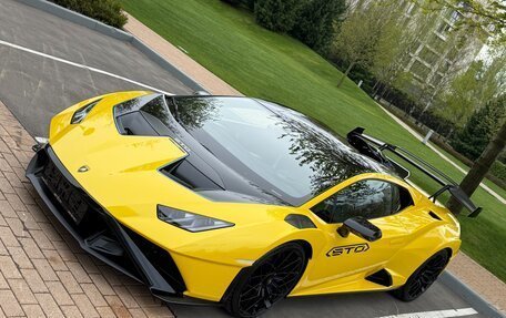 Lamborghini Huracán, 2022 год, 36 900 000 рублей, 13 фотография