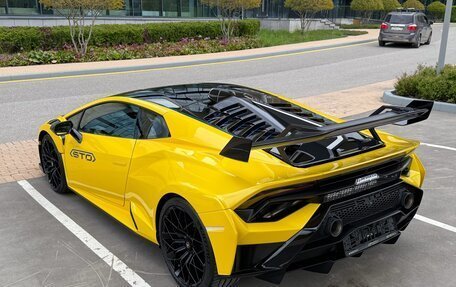 Lamborghini Huracán, 2022 год, 36 900 000 рублей, 7 фотография