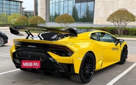 Lamborghini Huracán, 2022 год, 36 900 000 рублей, 10 фотография