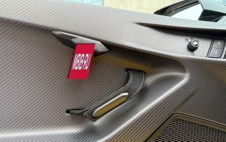 Lamborghini Huracán, 2022 год, 36 900 000 рублей, 23 фотография