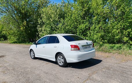 Toyota Yaris III рестайлинг, 2007 год, 685 000 рублей, 7 фотография