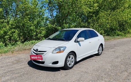 Toyota Yaris III рестайлинг, 2007 год, 685 000 рублей, 5 фотография