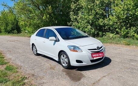 Toyota Yaris III рестайлинг, 2007 год, 685 000 рублей, 9 фотография