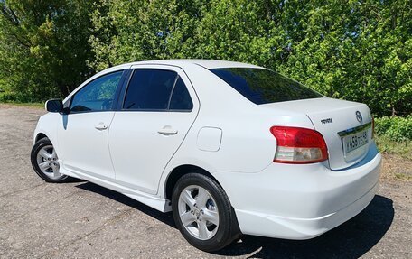 Toyota Yaris III рестайлинг, 2007 год, 685 000 рублей, 14 фотография