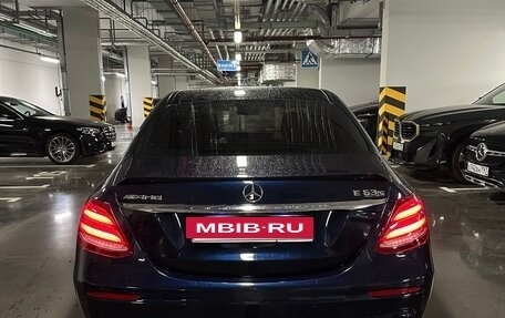 Mercedes-Benz E-Класс AMG, 2018 год, 8 200 000 рублей, 4 фотография