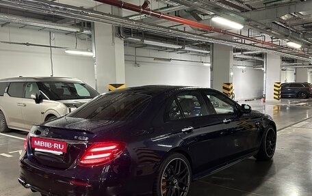 Mercedes-Benz E-Класс AMG, 2018 год, 8 200 000 рублей, 5 фотография
