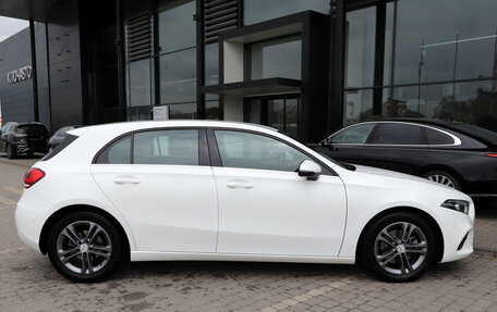 Mercedes-Benz A-Класс, 2018 год, 2 525 000 рублей, 13 фотография