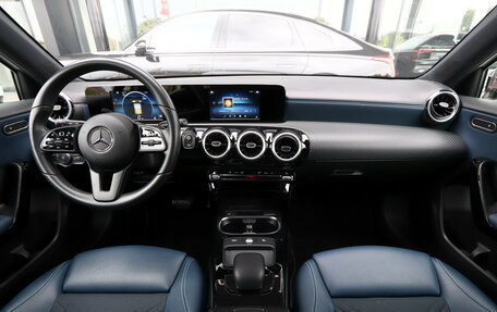 Mercedes-Benz A-Класс, 2018 год, 2 525 000 рублей, 16 фотография