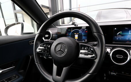 Mercedes-Benz A-Класс, 2018 год, 2 525 000 рублей, 18 фотография