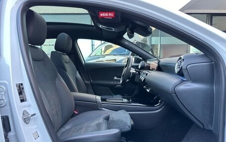 Mercedes-Benz A-Класс, 2024 год, 4 680 000 рублей, 16 фотография