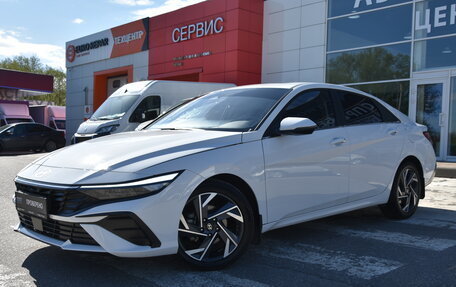 Hyundai Elantra, 2023 год, 2 250 000 рублей, 3 фотография