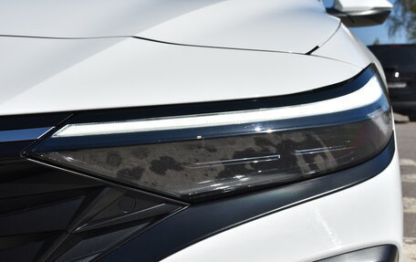 Hyundai Elantra, 2023 год, 2 250 000 рублей, 14 фотография