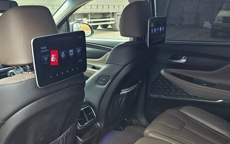 Hyundai Santa Fe IV, 2018 год, 3 080 000 рублей, 14 фотография