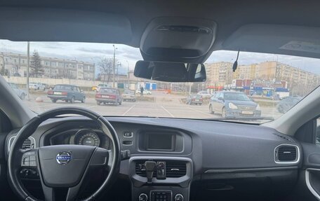 Volvo V40 Cross Country I, 2014 год, 2 000 000 рублей, 10 фотография