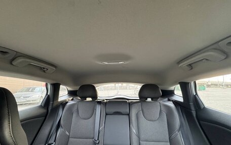 Volvo V40 Cross Country I, 2014 год, 2 000 000 рублей, 14 фотография